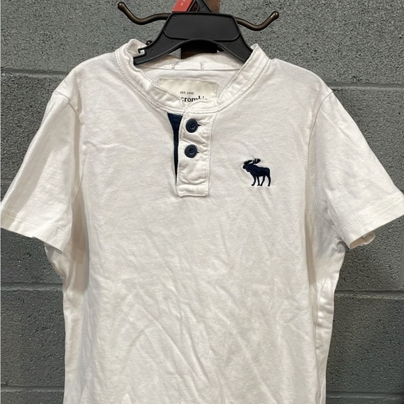 abercrombie kids Other - Abercrombie Kids White Short Sleeve Tee